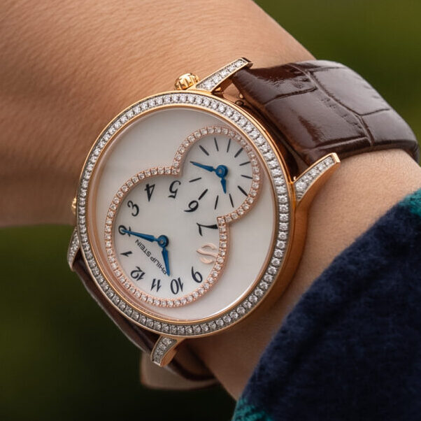 A Timeless Round Silhouette